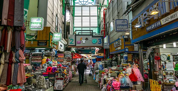 top-busan-excursions-for-temples-markets-beaches-and-culture-mid-content-6